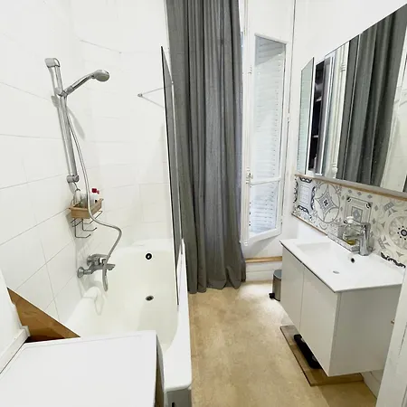 Magnifique T4 Proche Proche Arc De Triomphe Et Champs Elysees Apartment Paris