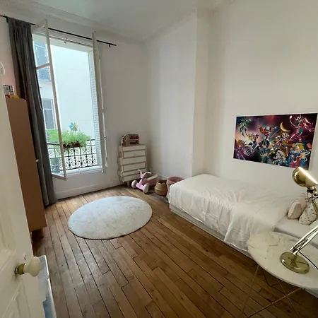 Apartment Magnifique T4 Proche Proche Arc De Triomphe Et Champs Elysees *